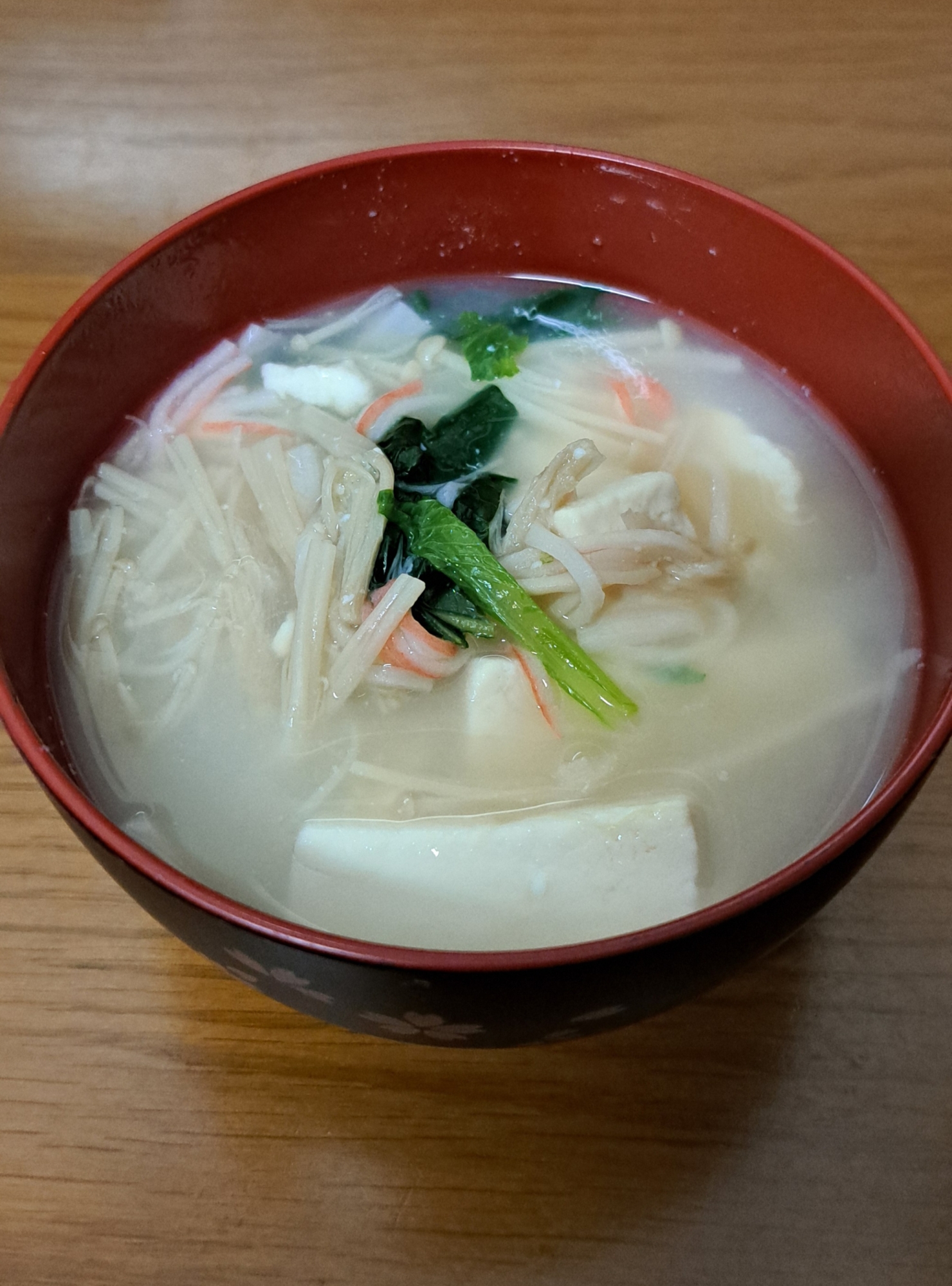 かにかまと豆腐の鶏がらスープ