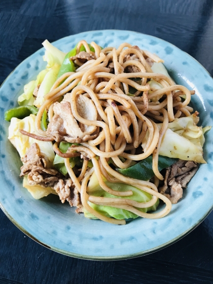 お弁当にもおすすめ！焼きそば