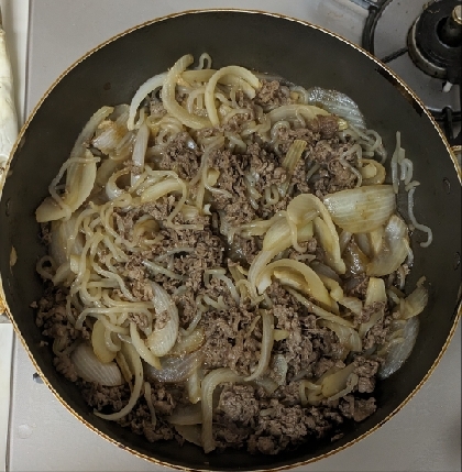 基本の和食・牛丼。