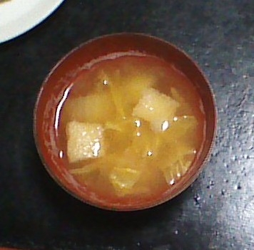切り干し大根、とうふ、油揚げ、のお味噌汁