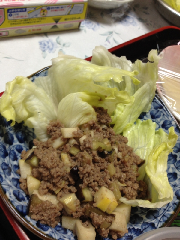 タケノコと茄子の肉そぼろ