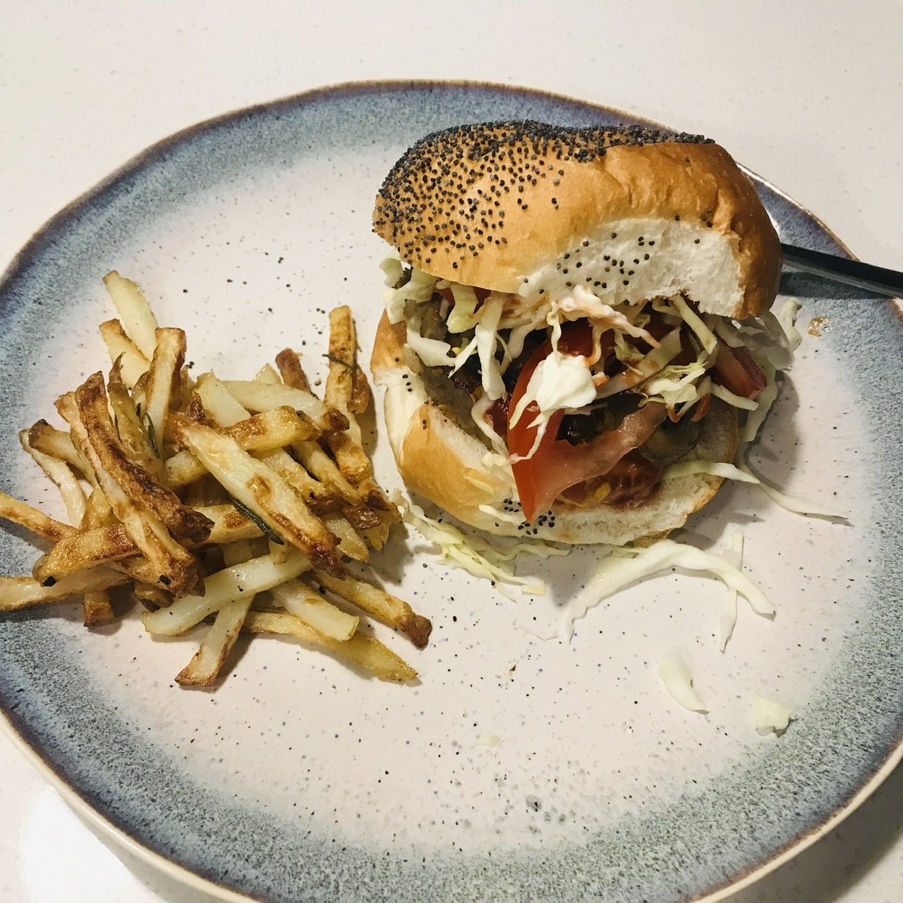 ハンバーガー＆フライドポテト★夫が作る晩ご飯