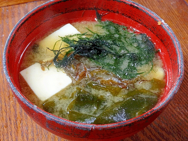 冬期限定 三種の海藻入り 冬の豆腐汁 レシピ 作り方 By Startrek 楽天レシピ 冬期限定 三種の海藻入り 冬の豆腐汁 レシピ 作り方 By Startrek 楽天レシピ