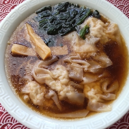 魚肉ソーセージと野菜の醤油ラーメン