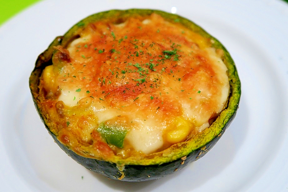 ミニかぼちゃ De 簡単グラタン レシピ 作り方 By グルヤマ 楽天レシピ