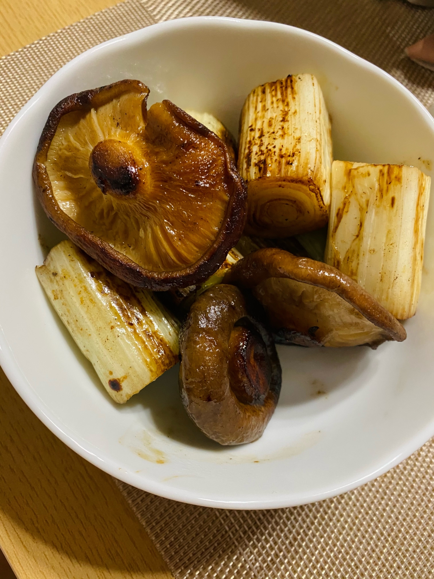 椎茸と長葱のバター醤油炒め！