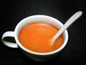 にんじんとコンソメだけの簡単あったかスープ
