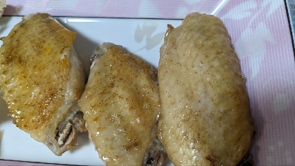 開いて刺す！鳥手羽先の串焼き