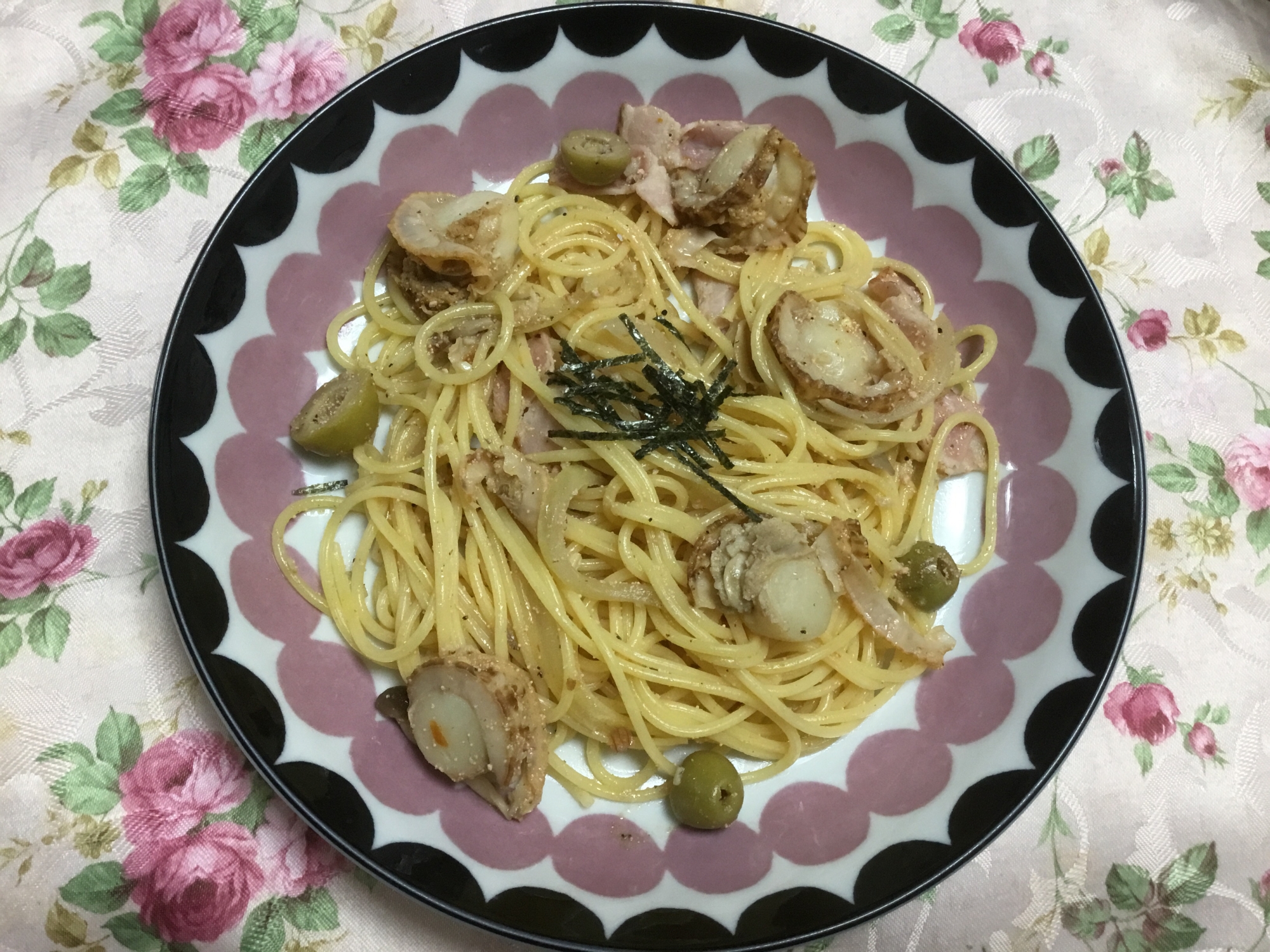 ホタテ入りのたらこパスタ