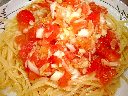 トマトとキャベツとショウガの冷製パスタ