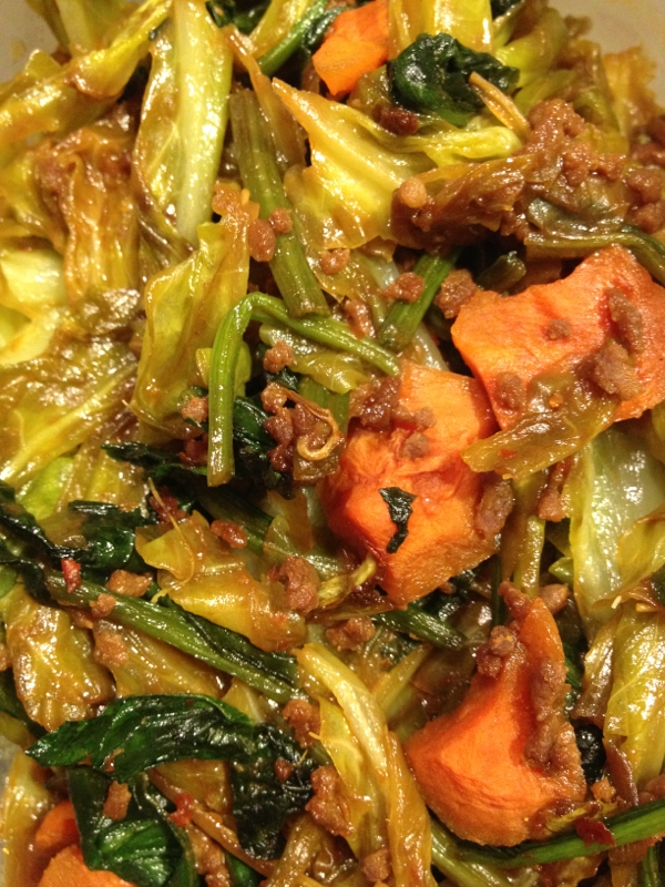 肉味噌と簡単野菜の節約料理