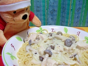 鶏ときのこのクリームパスタ