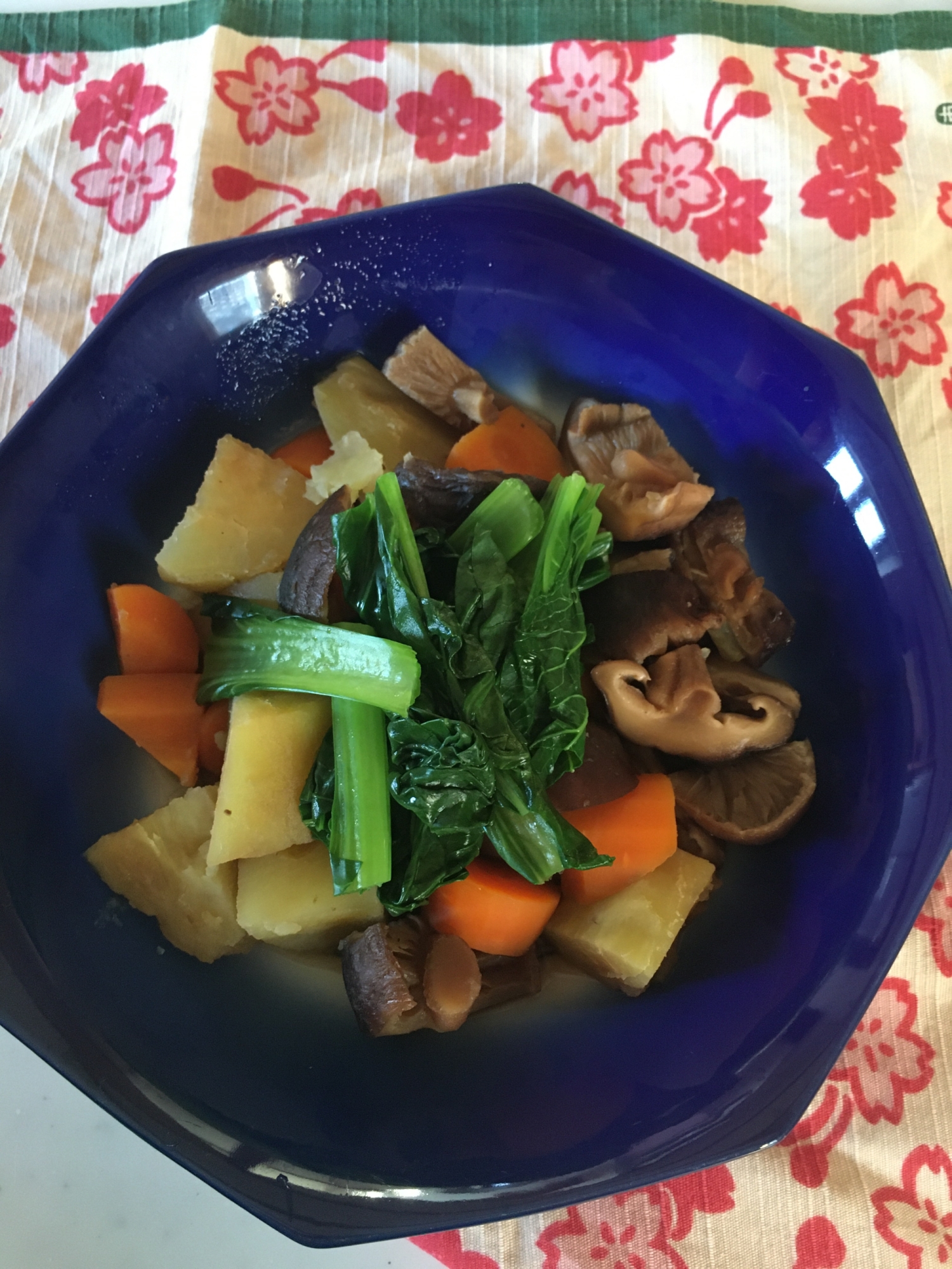 薩摩芋と野菜の煮物
