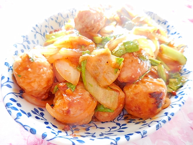 デミグラ缶de❤玉葱と肉団子と小松菜のソテー❤