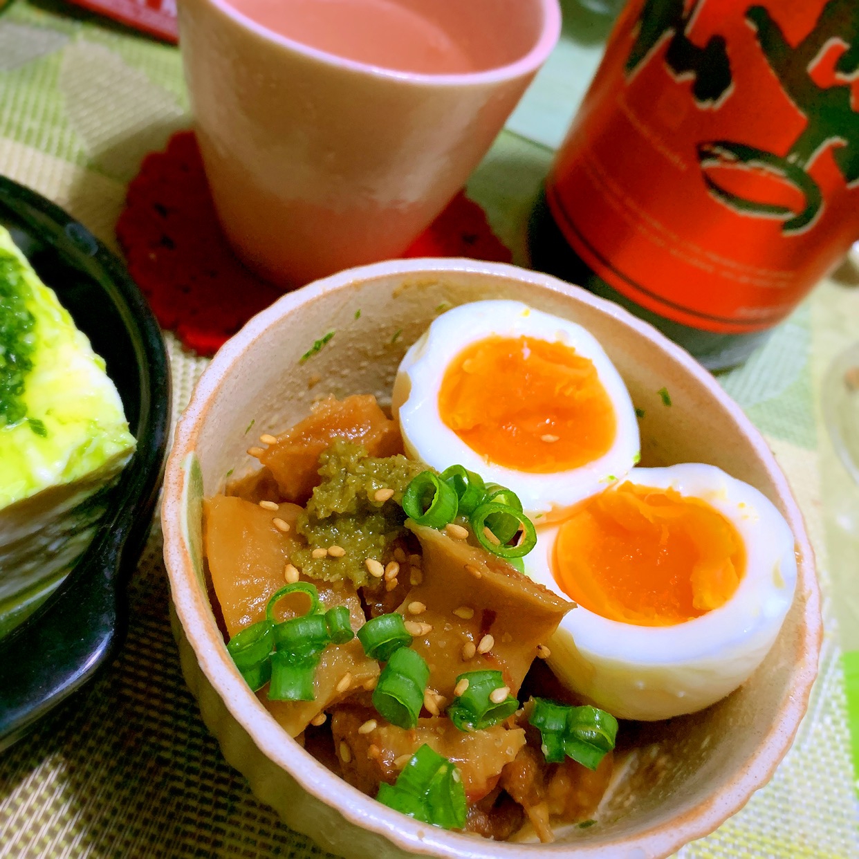 麹味噌仕立ての牛すじどて煮