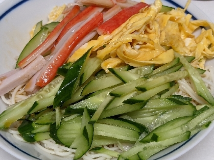 一手間で食べやすく　冷やし中華