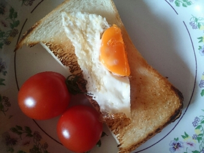 今年も宜しく御願い致します～料理長♪ラピュタの半分っこするシーン可愛いですよね!美味しかったです、久しぶりにラピュタ見たくなりました(^∇^)