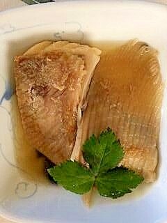 かすべの煮物 白だし みりん 砂糖 根昆布だし レシピ 作り方 By 2727椿 楽天レシピ かすべの煮物 白だし みりん 砂糖 根昆布だし レシピ 作り方 By 2727椿 楽天レシピ