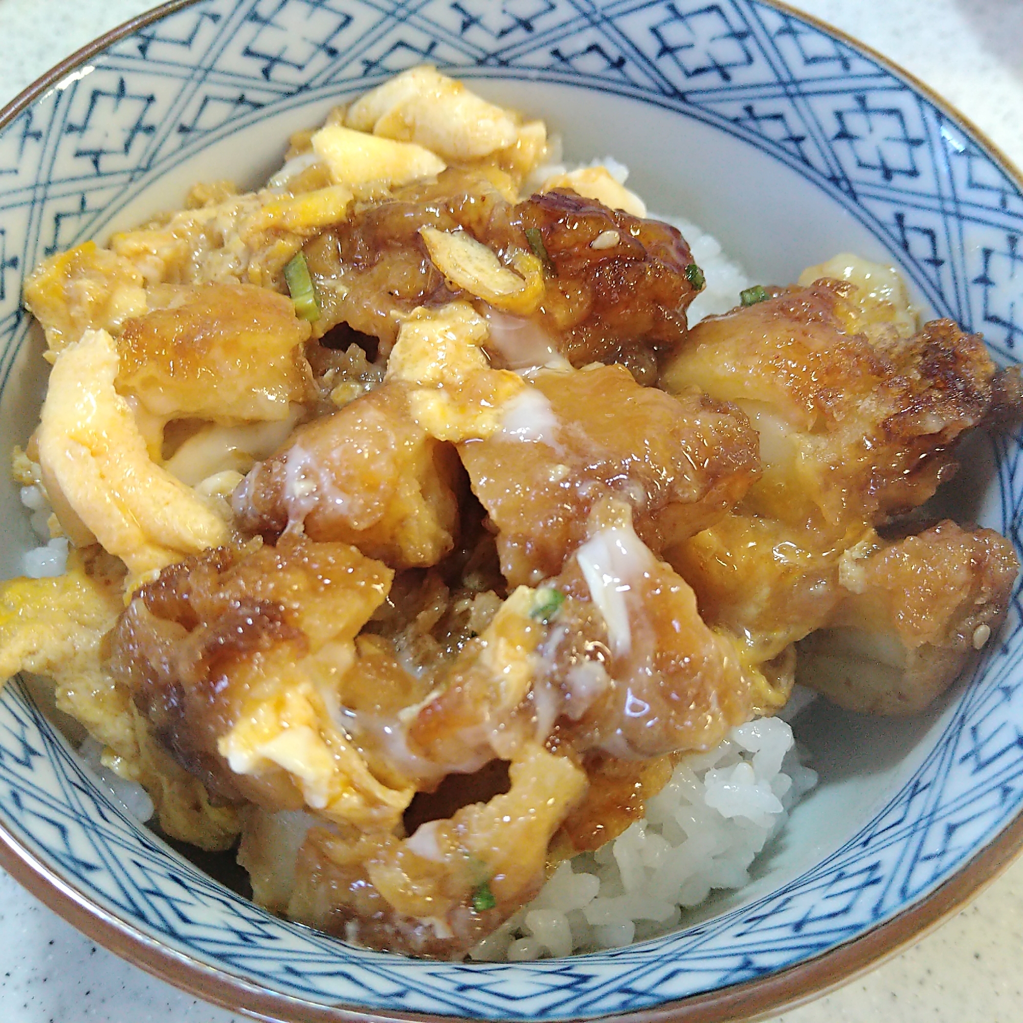 イカ天ぷらの卵とじ丼