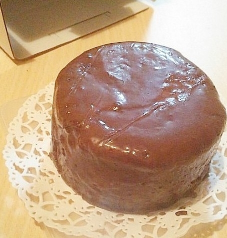 ザッハトルテ風チョコレートケーキ レシピ 作り方 By プン 楽天レシピ