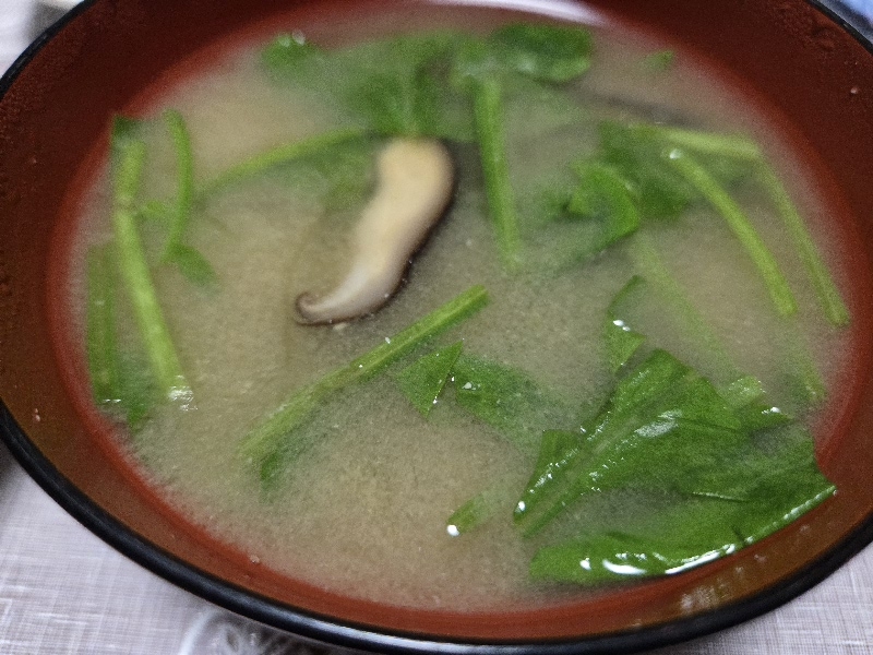 ほうれん草の味噌汁