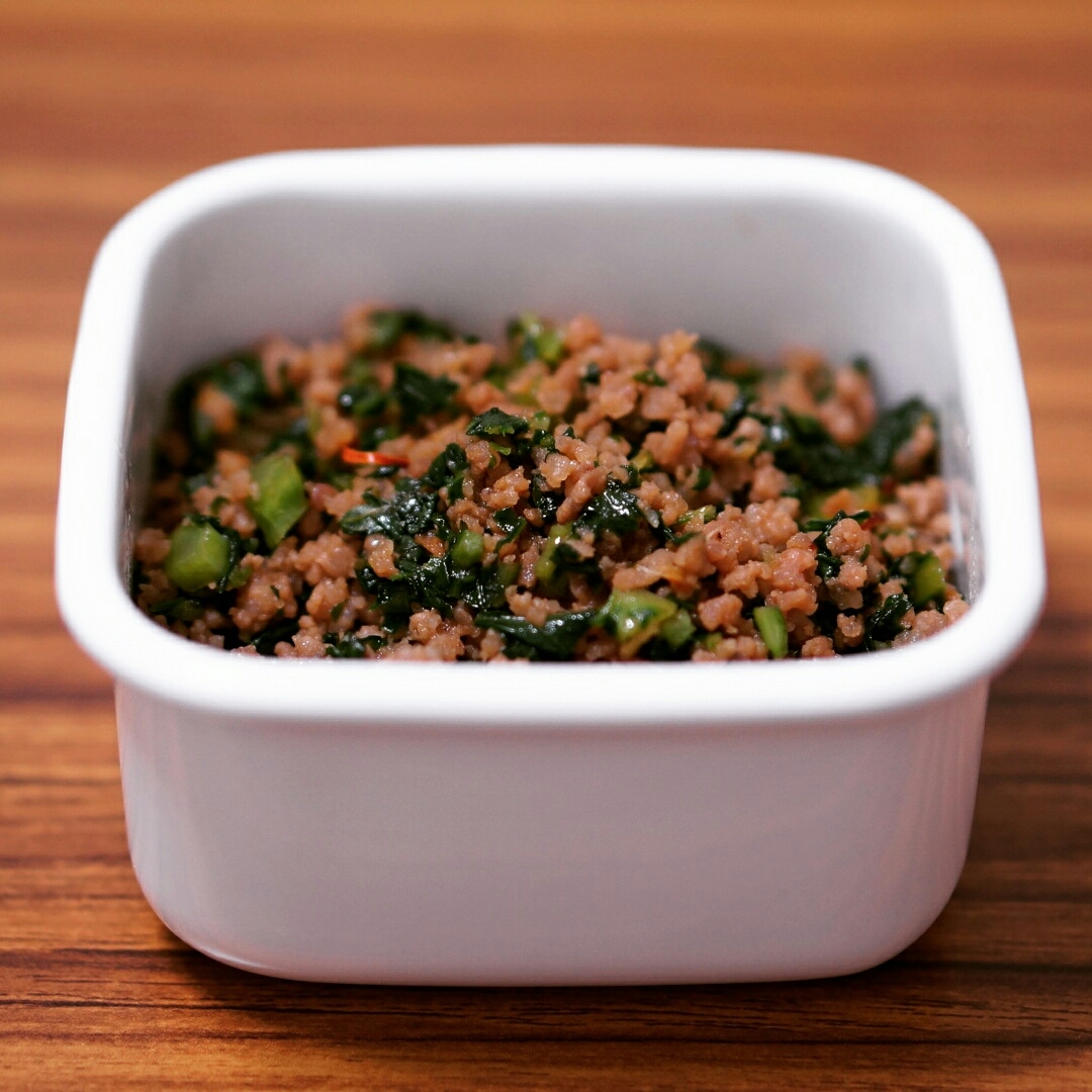 春菊と豚ひき肉のピリ辛そぼろ レシピ 作り方 By うどん粉labo 楽天レシピ