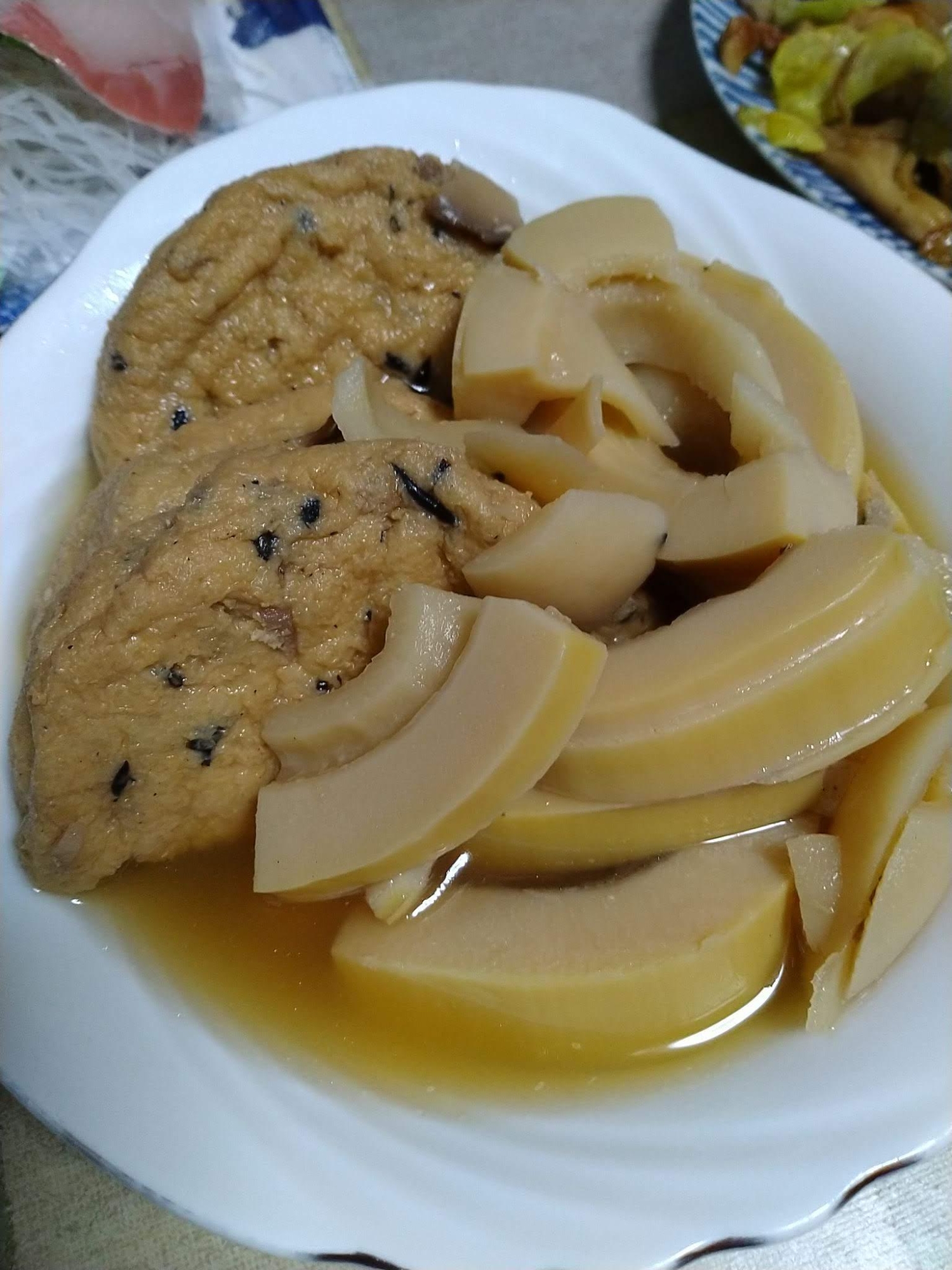 タケノコとがんもどきの煮物