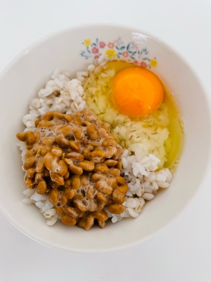 納豆たまごかけごはん