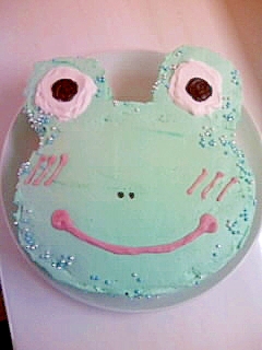 ホットケーキでカエルのケーキ♪