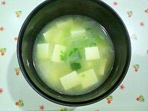 大根葉と豆腐のお味噌汁 レシピ 作り方 By Marie 777 楽天レシピ 大根葉と豆腐のお味噌汁 レシピ 作り方 By Marie 777 楽天レシピ
