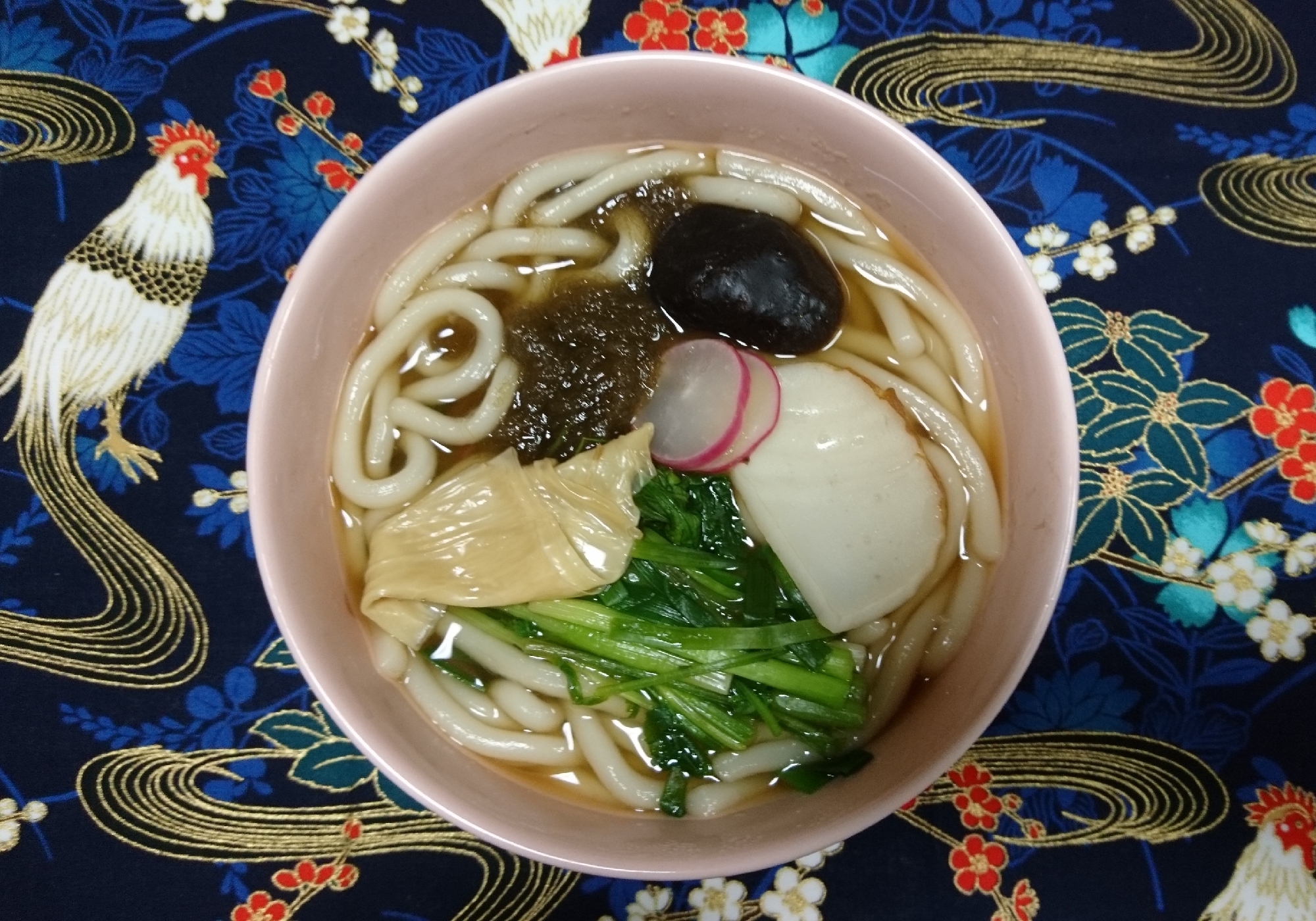 時期はずれの「フライング年越しうどん」