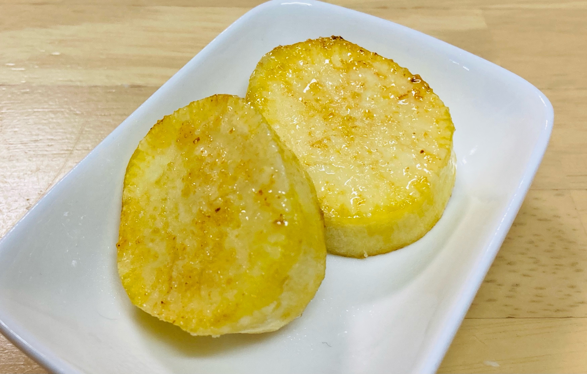 お弁当のおかずに さつまいものバター焼き レシピ 作り方 By ちきっとモンスター 楽天レシピ