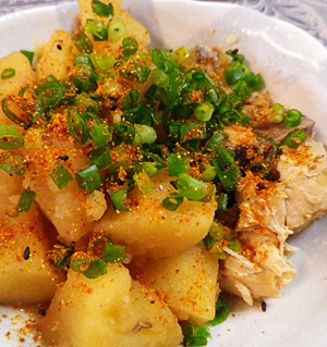 鮭缶が余ったら、ホクホク鮭じゃが