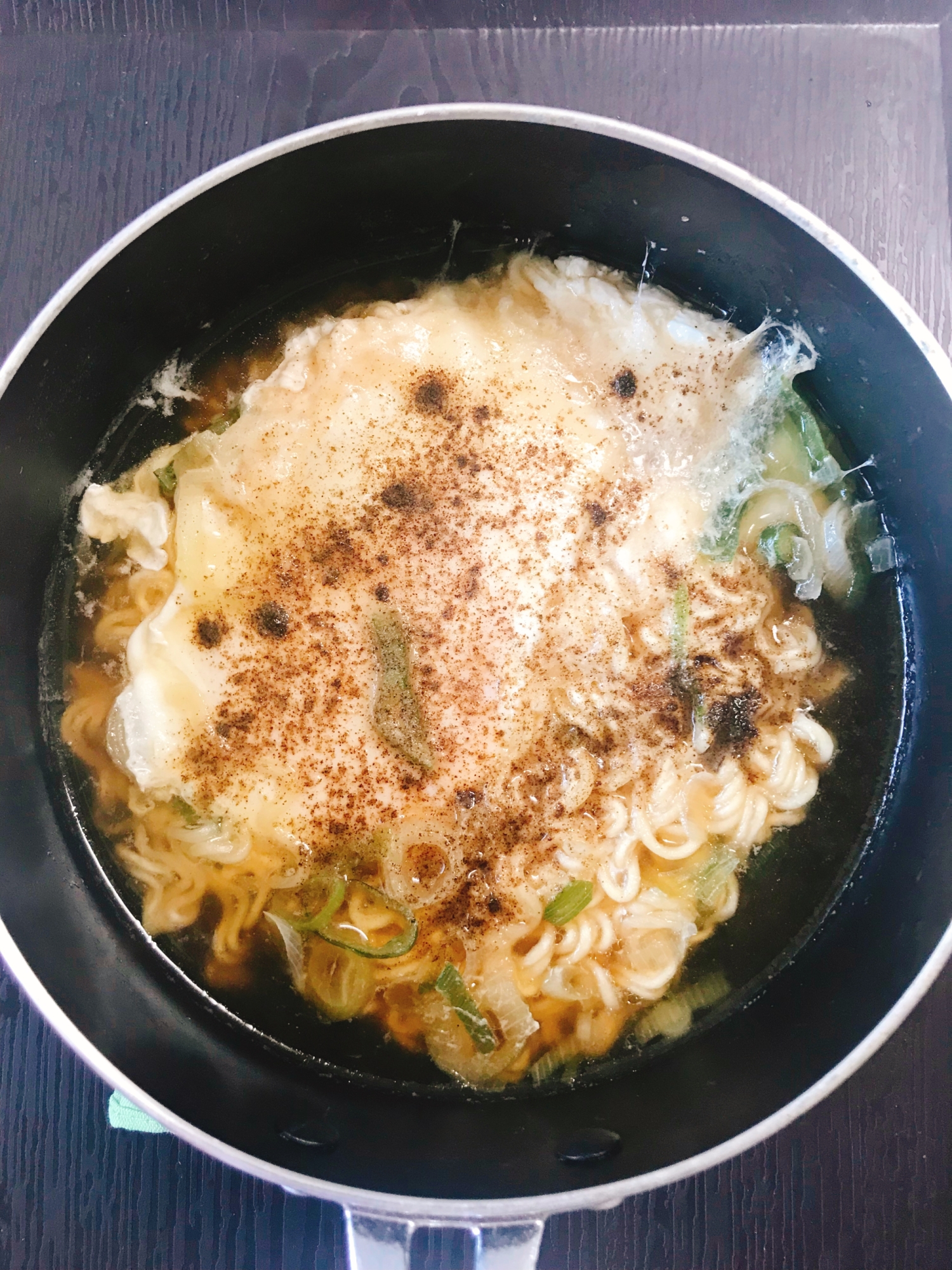 簡単！卵ラーメン　65円