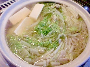 白菜と豚バラの塩麹鍋