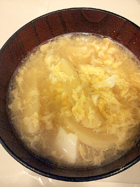 タケノコと豆腐の味噌汁卵入り