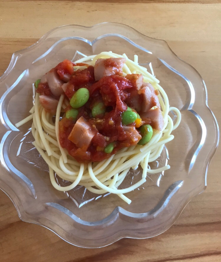 魚ニソと枝豆のトマトソースパスタ