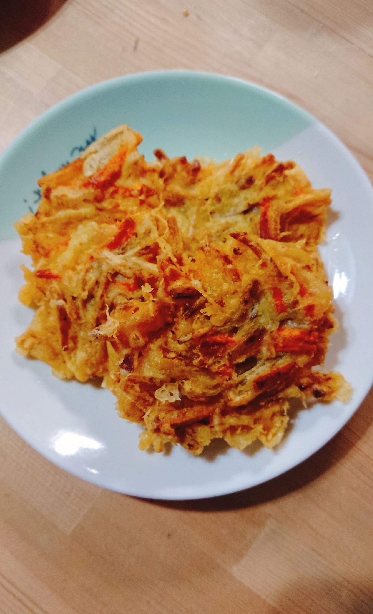 【簡単】冷凍野菜で!人参とごぼうのかき揚げ♪