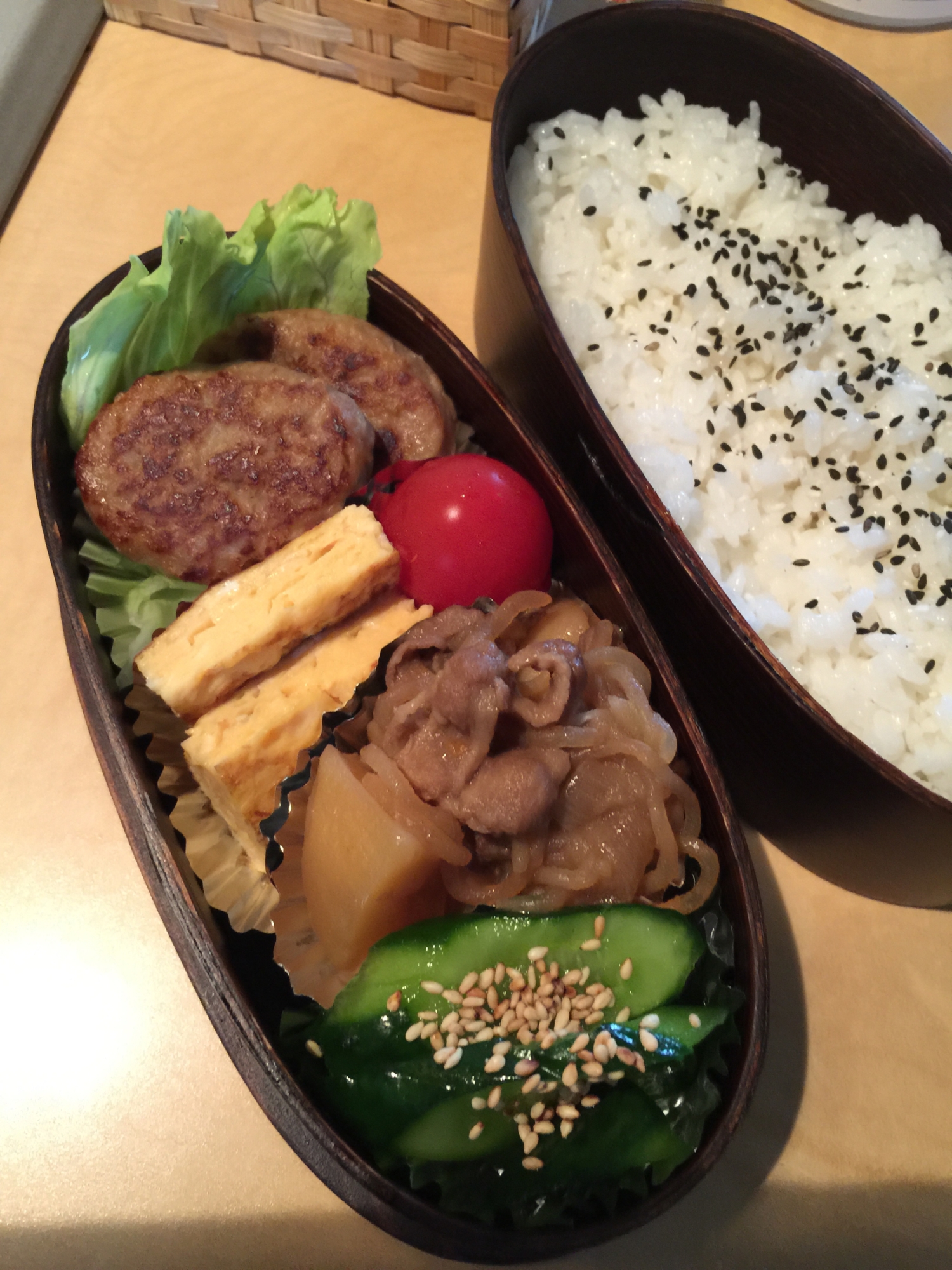 今日のパパのお弁当！肉じゃが弁当