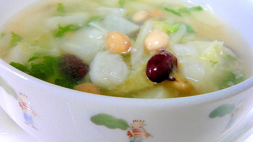 蕪、白菜、豆のとろ〜りスープ