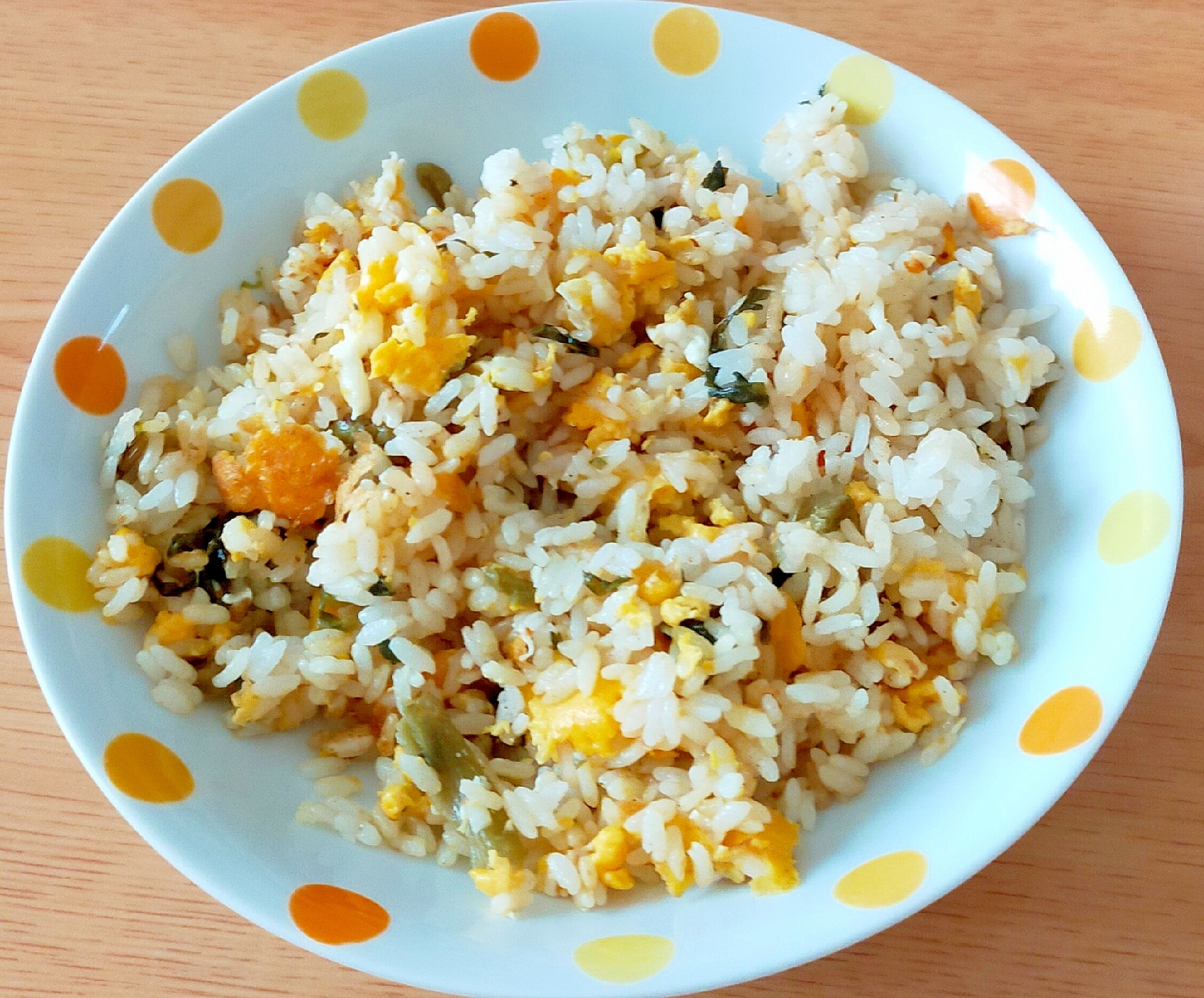 卵と高菜漬けの焼き飯