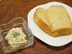 塩麹豆腐のチーズ風ペースト