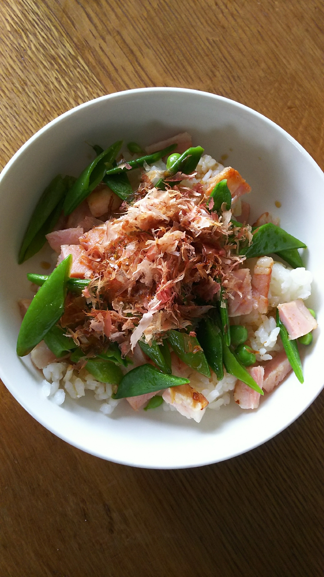 さやえんどうとハムの鰹節ご飯