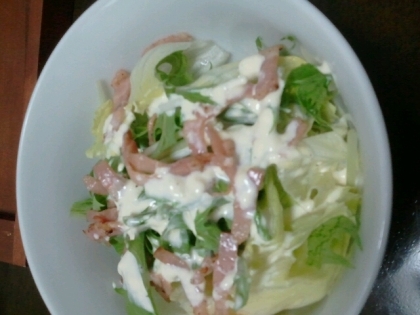 ドレッシング 買う必要なしですね☆☆☆
簡単、混ぜるだけ♪サラダが美味しくいただけました！
ありがとうございました♪