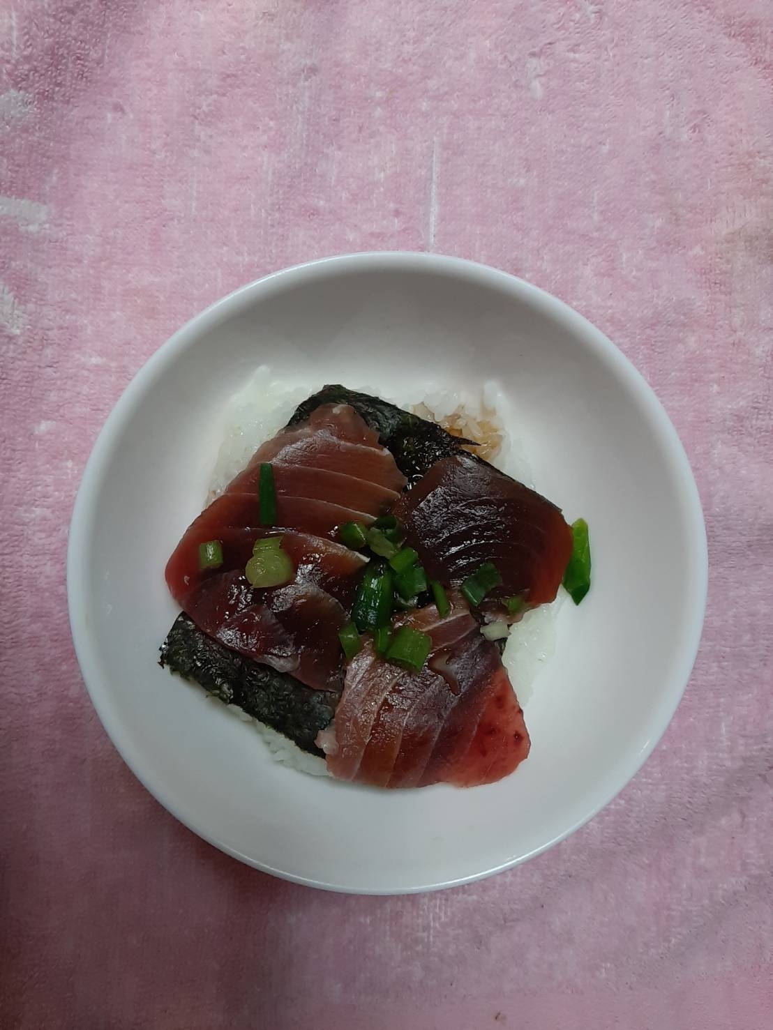 海苔のせたまぐろ丼