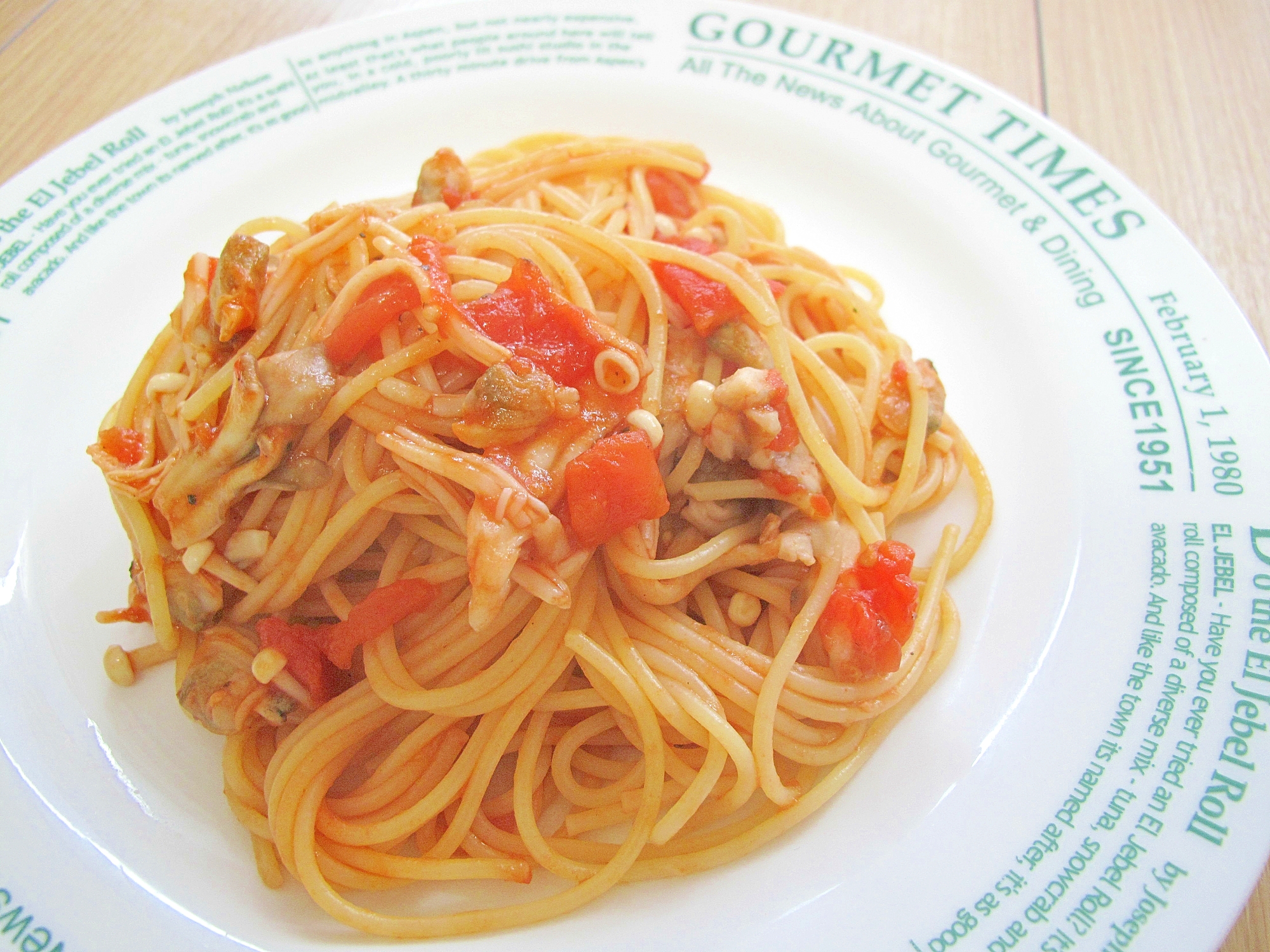 フライパン一つ✨あさりと舞茸えのきのトマトパスタ✨