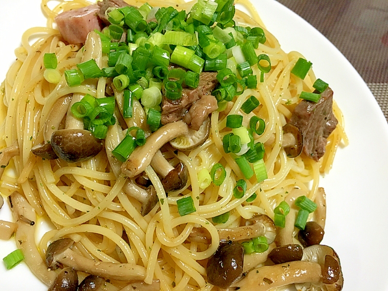 牛ステーキ肉でパスタ！