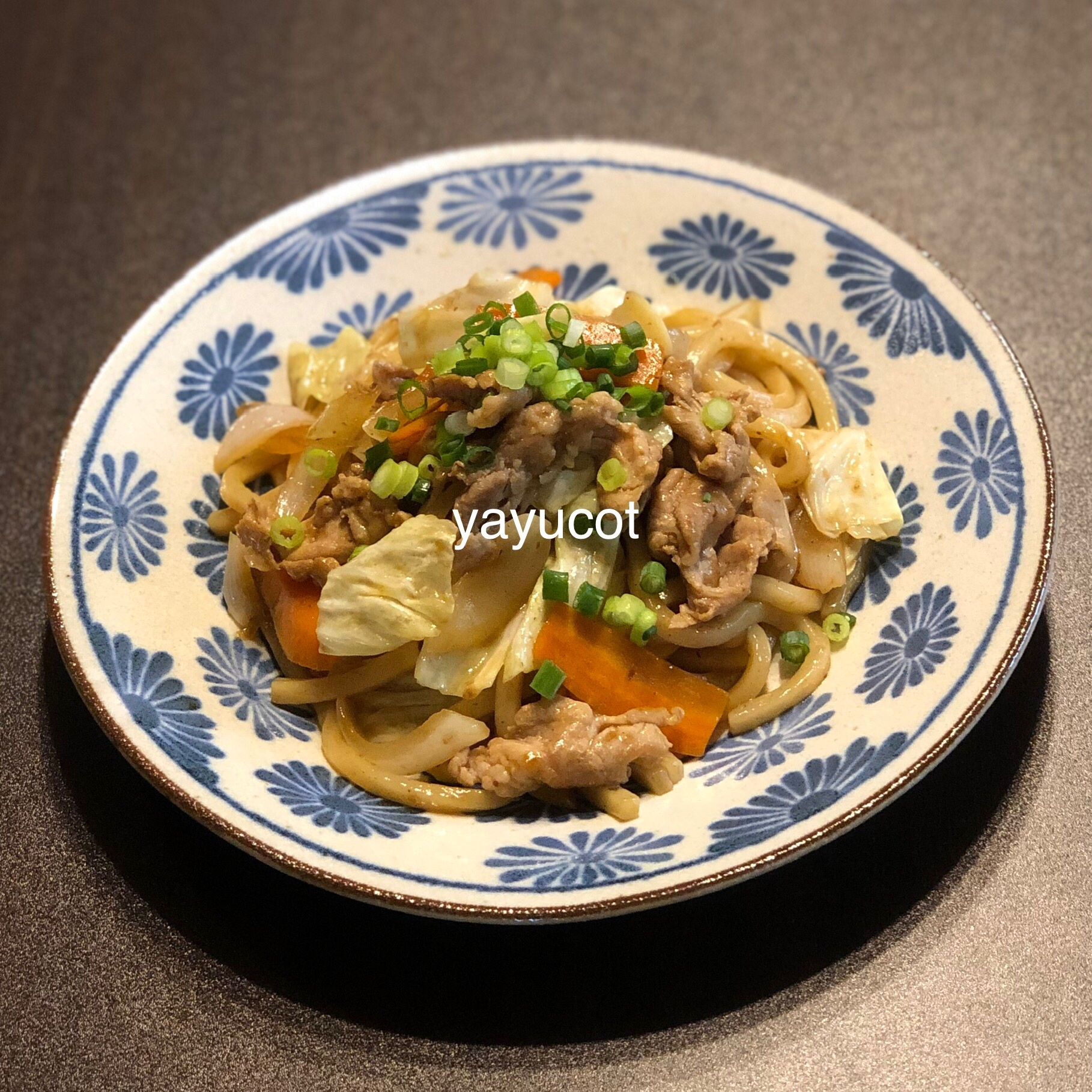 茅乃舎だしで簡単!焼きうどん