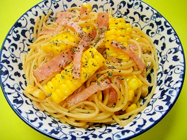 とうもろこしとベーコンのマヨ醤油パスタ