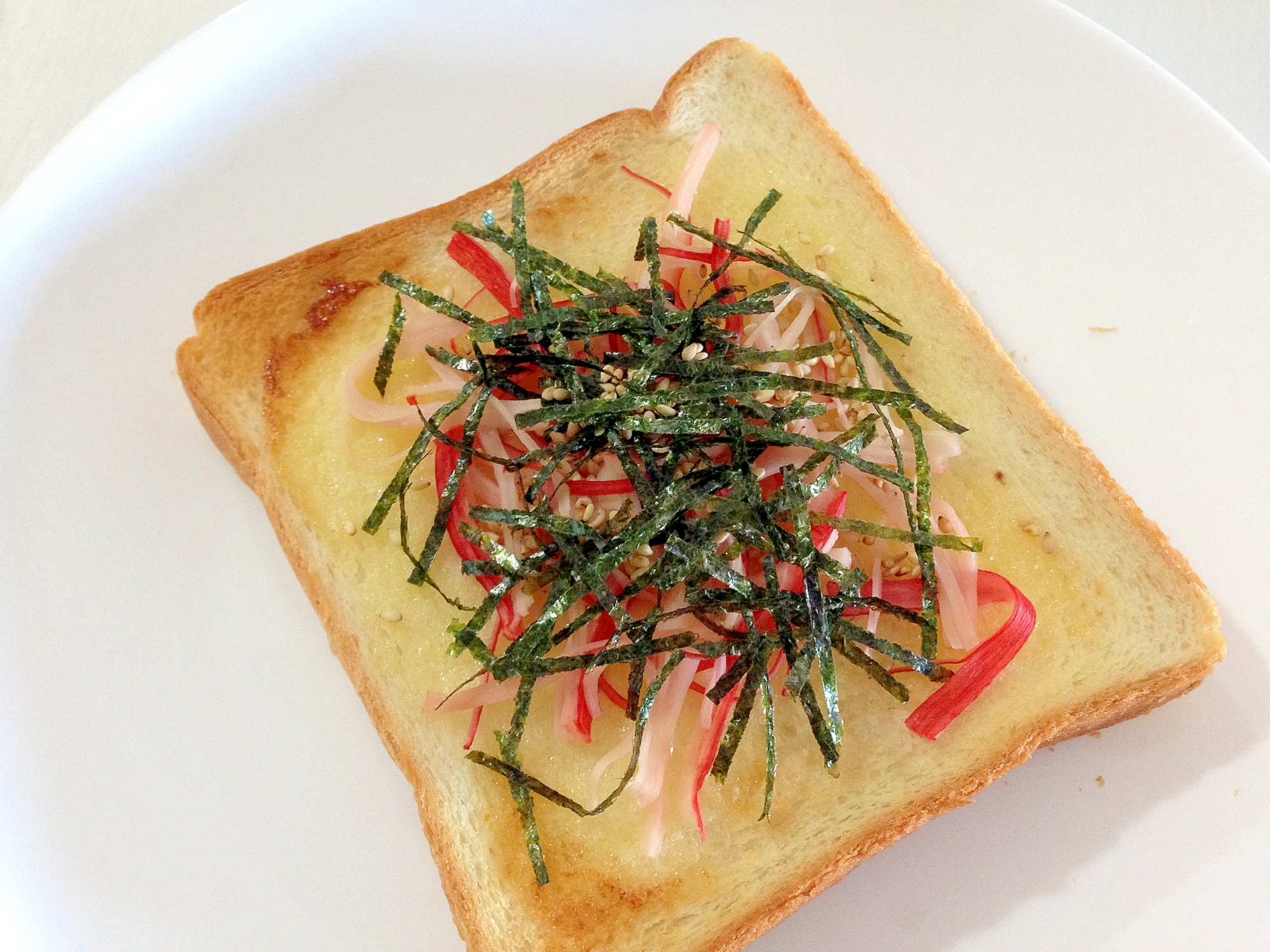 朝食に☆かにかまの海苔マヨトースト